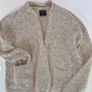 Abercrombie & Fitch Beige Textured Cardigan M Fisherman Coastal Preppy